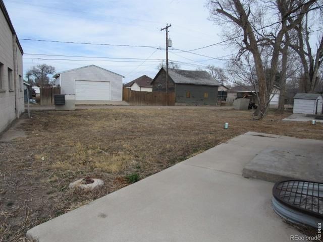 406 Hamilton Street, Sterling, CO 80751