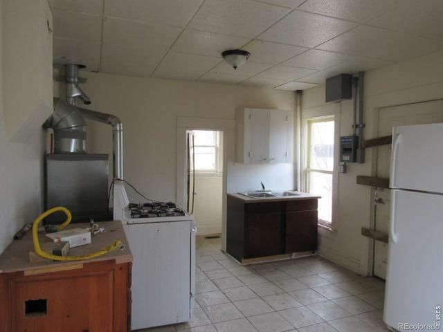 406 Hamilton Street, Sterling, CO 80751