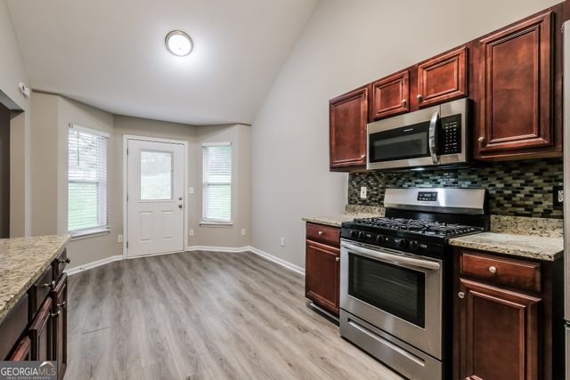 3061 Berthas Overlook, Douglasville, GA 30135
