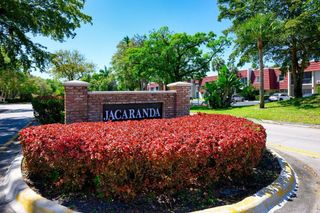17 Jacaranda Drive 117, Plantation, FL 33324