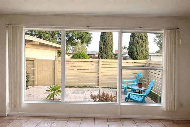 15011 La Mesa, La Mirada, CA 90638