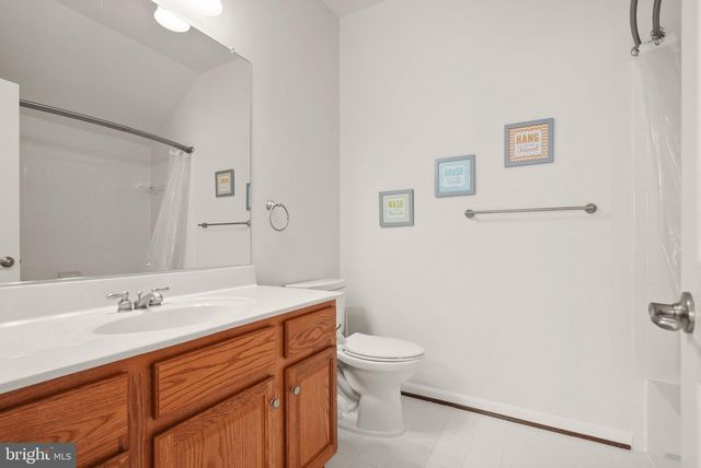 8317 MIDDLE RUDDINGS DR, Lorton, VA 22079