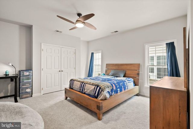 8317 MIDDLE RUDDINGS DR, Lorton, VA 22079