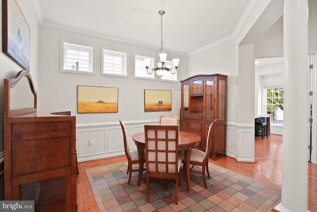 8317 MIDDLE RUDDINGS DR, Lorton, VA 22079