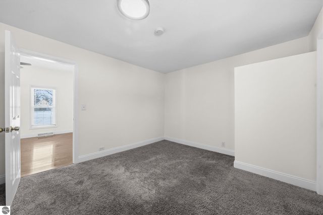 1004 Boyd Avenue, Traverse City, MI 49686