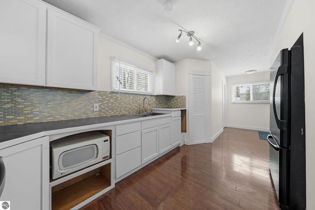 1004 Boyd Avenue, Traverse City, MI 49686