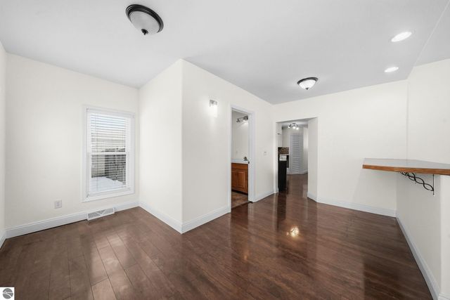 1004 Boyd Avenue, Traverse City, MI 49686