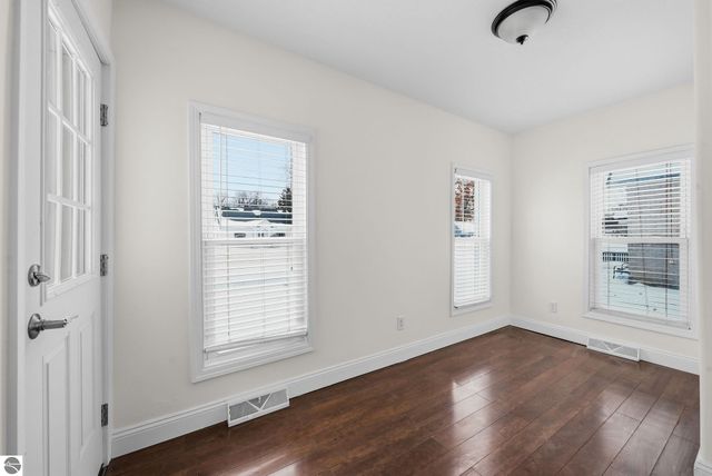 1004 Boyd Avenue, Traverse City, MI 49686