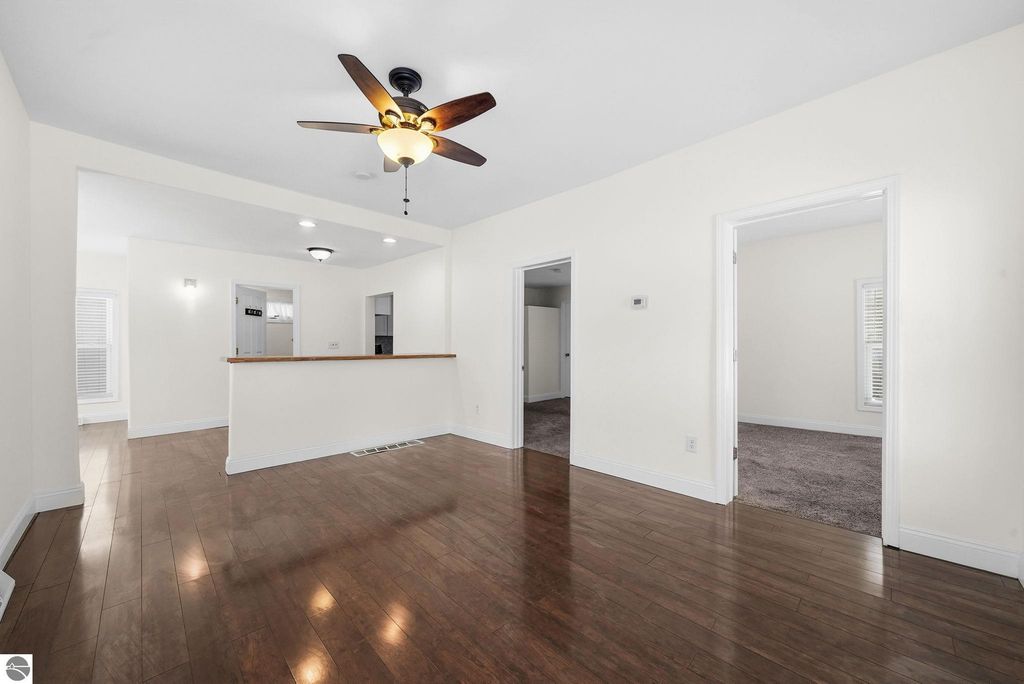 Image 19 of property listing at 1004 Boyd Avenue, Traverse City, MI 49686