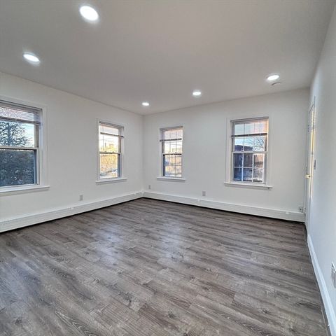 12 Pine St 2, Attleboro, MA 02703