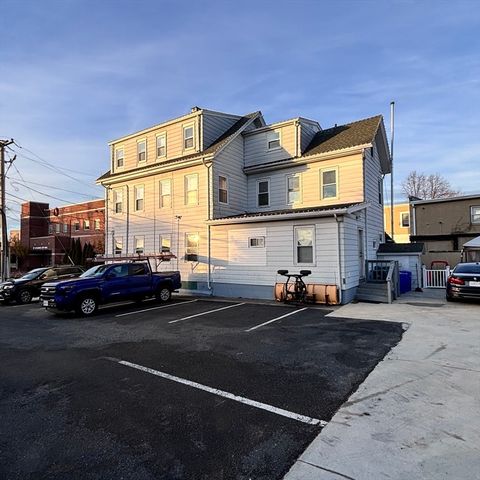 12 Pine St 2, Attleboro, MA 02703