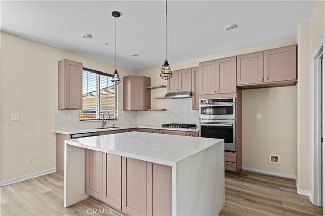 29985 Solardo Drive, Menifee, CA 92585