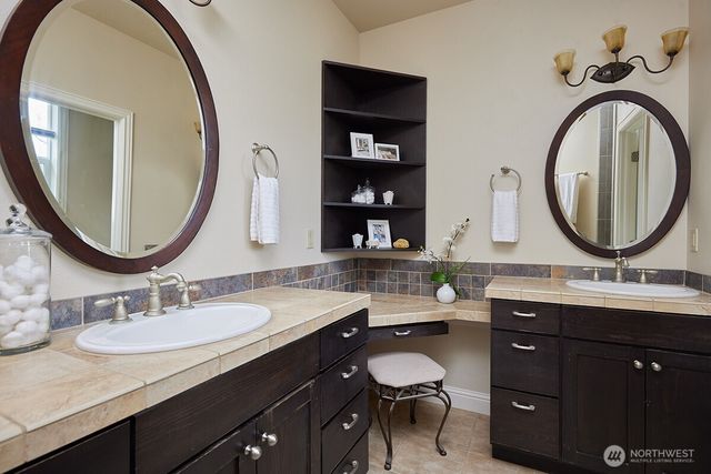 198 Narcissa Place, Walla Walla, WA 99362