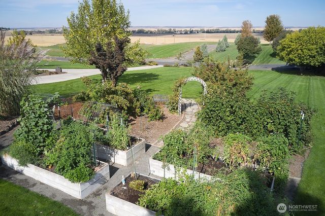 198 Narcissa Place, Walla Walla, WA 99362