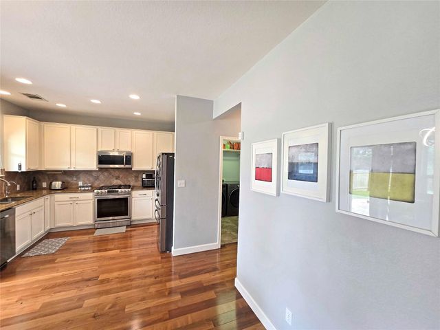 9412 Castle Pines DR, Austin, TX 78717