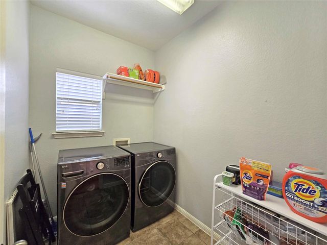 9412 Castle Pines DR, Austin, TX 78717