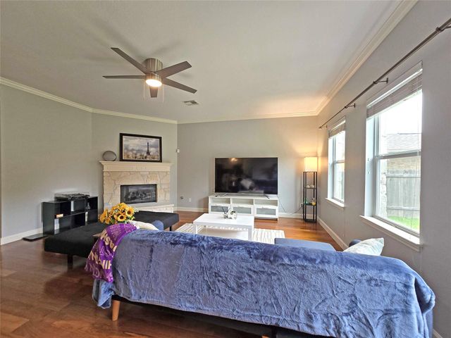 9412 Castle Pines DR, Austin, TX 78717