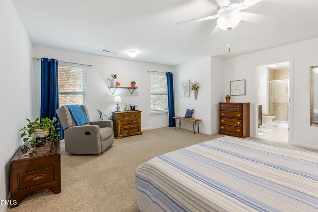 432 Bent Willow Drive, Clayton, NC 27527