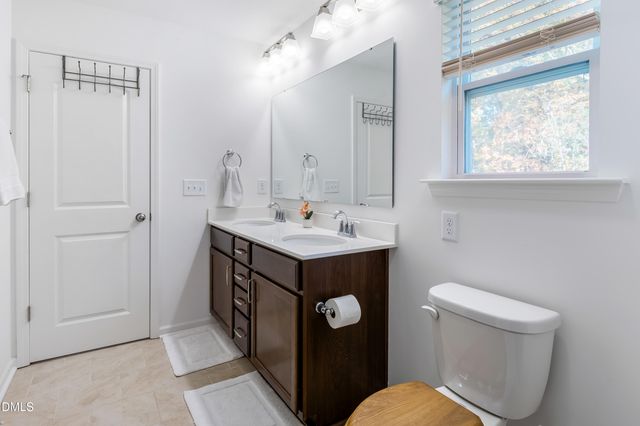 432 Bent Willow Drive, Clayton, NC 27527