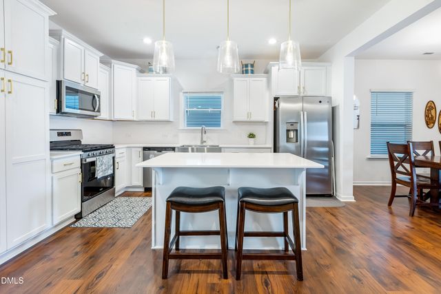 432 Bent Willow Drive, Clayton, NC 27527