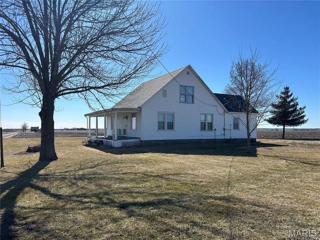 98 SW 200` AVE, Carrollton, IL 62016