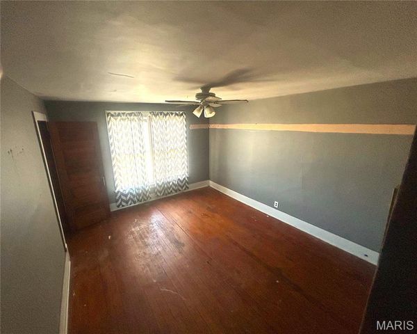 98 SW 200` AVE, Carrollton, IL 62016