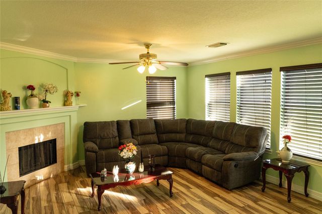 20907 New Leaf Court, Houston, TX 77073
