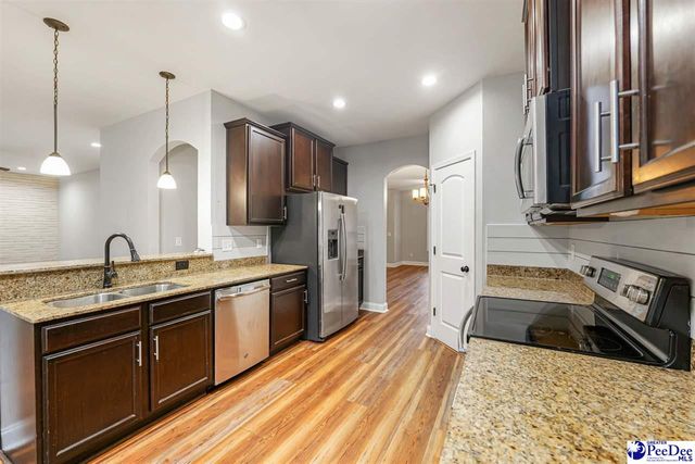 323 Deerwood Drive, Hartsville, SC 29550