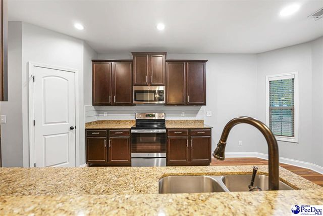 323 Deerwood Drive, Hartsville, SC 29550