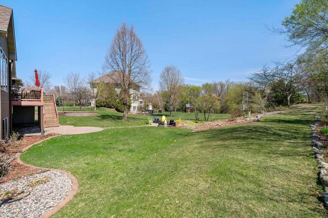 8916 Whispering Oaks Trail, Shakopee, MN 55379