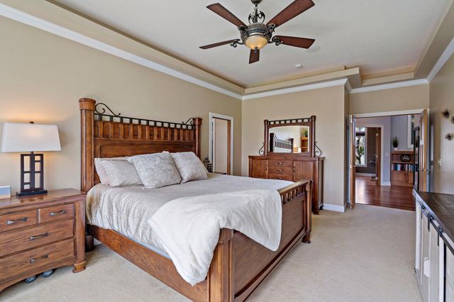 8916 Whispering Oaks Trail, Shakopee, MN 55379