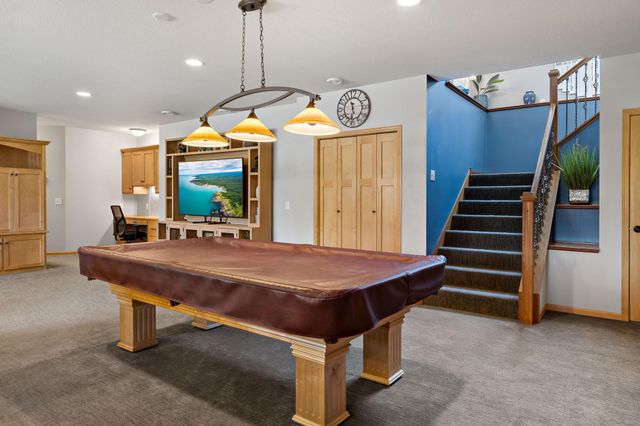 8916 Whispering Oaks Trail, Shakopee, MN 55379