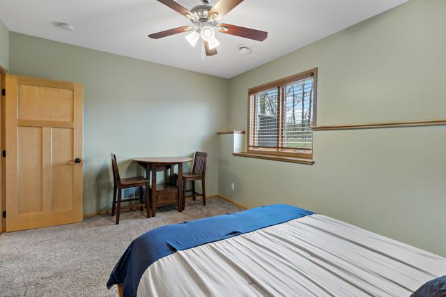 8916 Whispering Oaks Trail, Shakopee, MN 55379