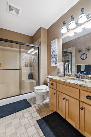 8916 Whispering Oaks Trail, Shakopee, MN 55379