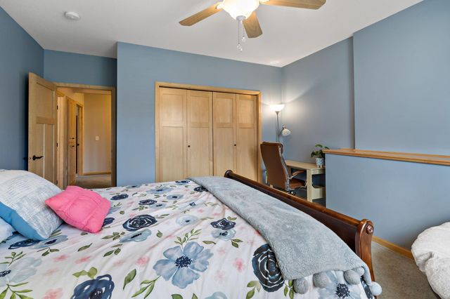 8916 Whispering Oaks Trail, Shakopee, MN 55379