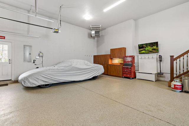 8916 Whispering Oaks Trail, Shakopee, MN 55379