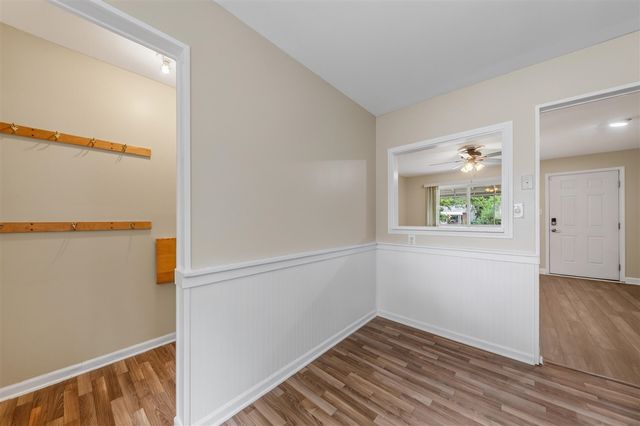 1260 Candlewood Lane, Ypsilanti, MI 48198
