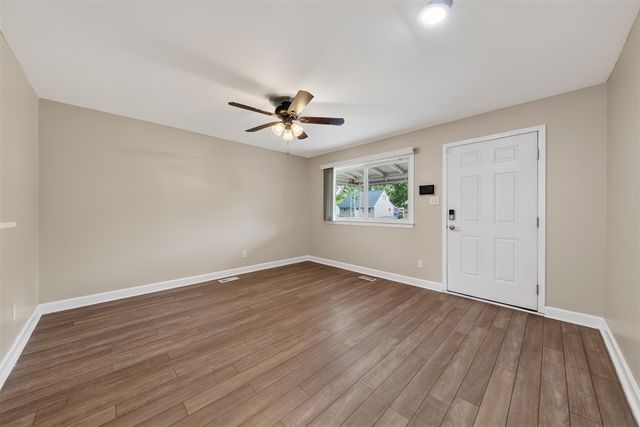 1260 Candlewood Lane, Ypsilanti, MI 48198