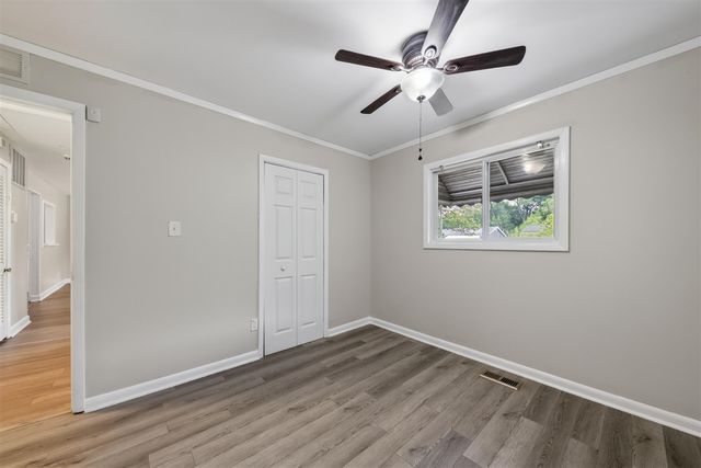 1260 Candlewood Lane, Ypsilanti, MI 48198