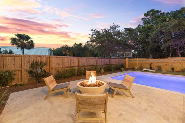 240 Lakeview Drive, Santa Rosa Beach, FL 32459