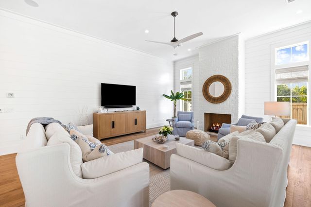 240 Lakeview Drive, Santa Rosa Beach, FL 32459