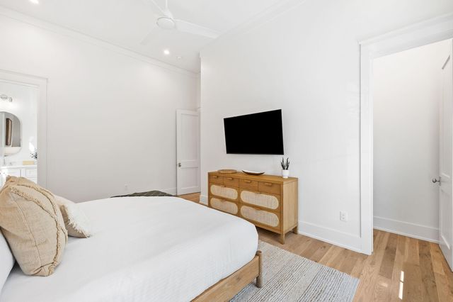 240 Lakeview Drive, Santa Rosa Beach, FL 32459