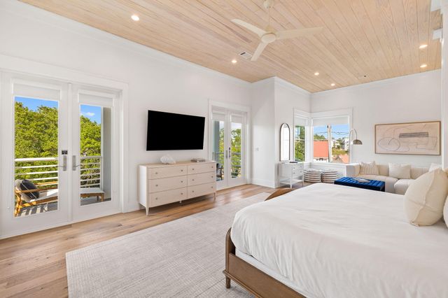 240 Lakeview Drive, Santa Rosa Beach, FL 32459