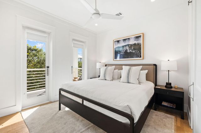 240 Lakeview Drive, Santa Rosa Beach, FL 32459