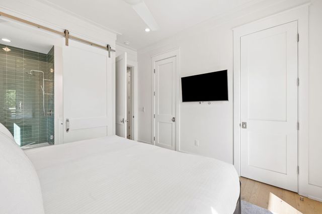 240 Lakeview Drive, Santa Rosa Beach, FL 32459