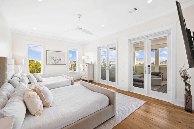 240 Lakeview Drive, Santa Rosa Beach, FL 32459