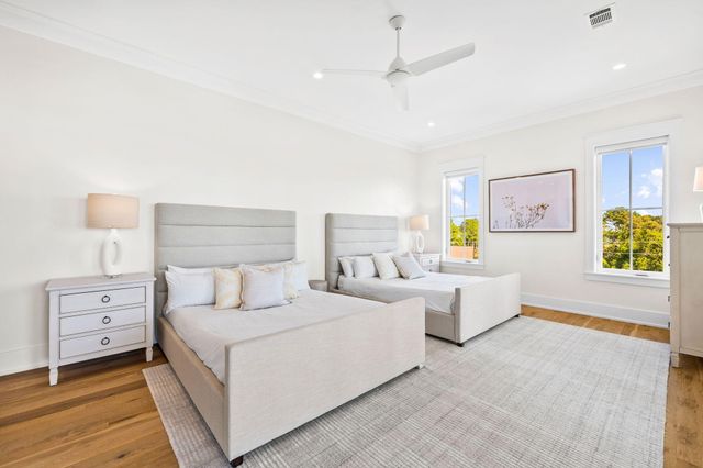 240 Lakeview Drive, Santa Rosa Beach, FL 32459