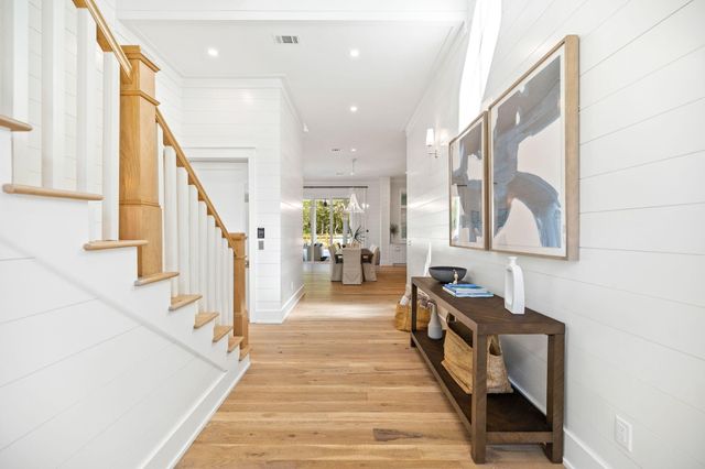 240 Lakeview Drive, Santa Rosa Beach, FL 32459