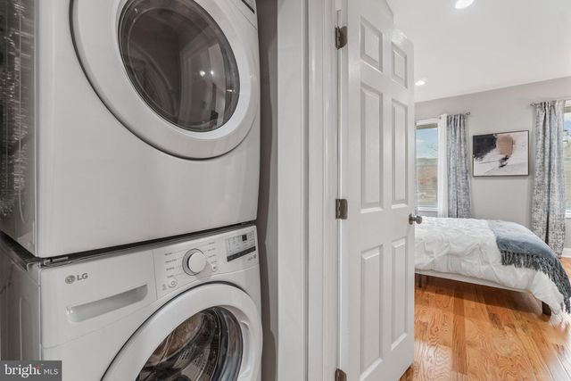 2225 E CHASE ST, Baltimore, MD 21213