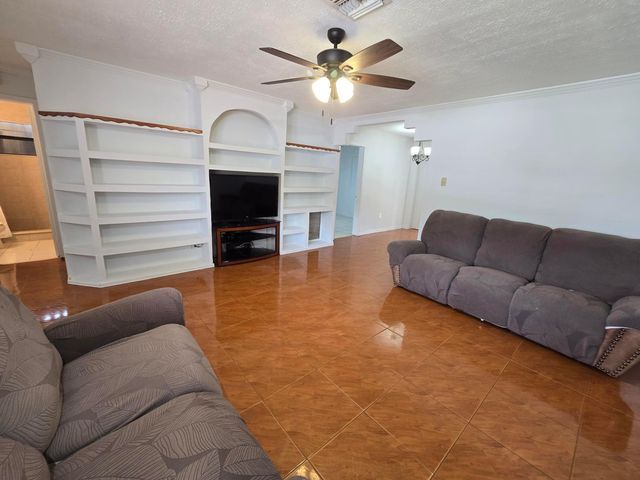 6510 Sheridan Street, Hollywood, FL 33024